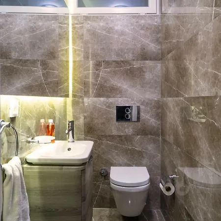 Villa Bodrum Adabuku Luks 2+1 Ozel Plaj Ve Havuzlu *